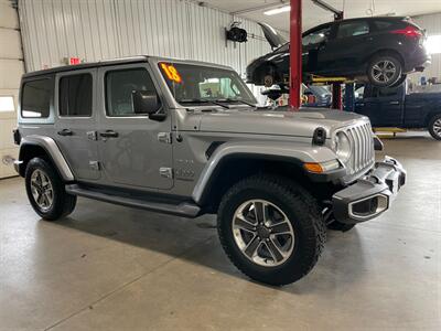 2018 Jeep Wrangler Sahara - Photo 6 - Saint Louis, MI 48880-9800