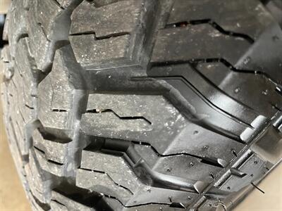 2018 Jeep Wrangler Sahara - Photo 32 - Saint Louis, MI 48880-9800