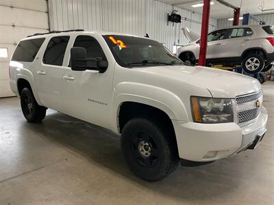 2012 Chevrolet Suburban LT - Photo 5 - Saint Louis, MI 48880-9800