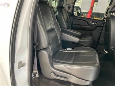 2012 Chevrolet Suburban LT - Photo 22 - Saint Louis, MI 48880-9800