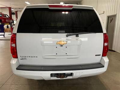 2012 Chevrolet Suburban LT - Photo 7 - Saint Louis, MI 48880-9800