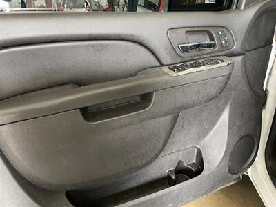2012 Chevrolet Suburban LT - Photo 27 - Saint Louis, MI 48880-9800