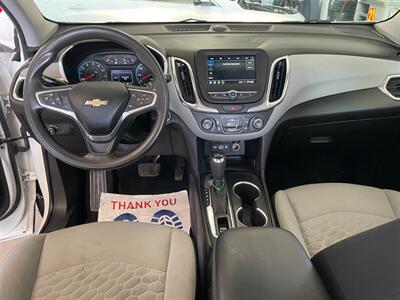 2019 Chevrolet Equinox LS   - Photo 8 - Saint Louis, MI 48880-9800