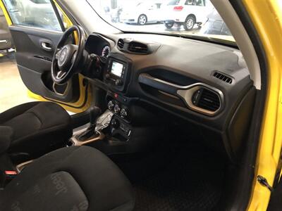 2017 Jeep Renegade Latitude   - Photo 20 - Saint Louis, MI 48880-9800