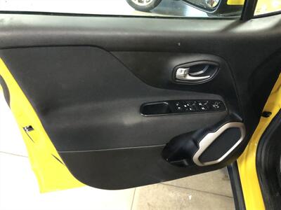 2017 Jeep Renegade Latitude   - Photo 21 - Saint Louis, MI 48880-9800