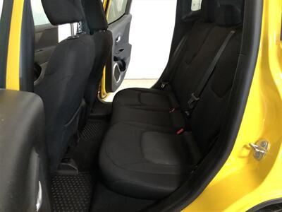 2017 Jeep Renegade Latitude   - Photo 17 - Saint Louis, MI 48880-9800