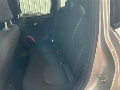 2018 Jeep Renegade Sport - Photo 15 - Saint Louis, MI 48880-9800