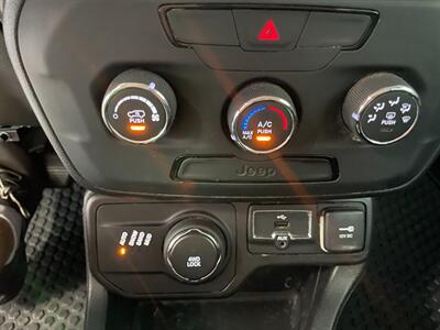 2018 Jeep Renegade Sport - Photo 13 - Saint Louis, MI 48880-9800