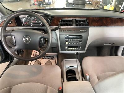 2007 Buick LaCrosse CX   - Photo 7 - Saint Louis, MI 48880-9800