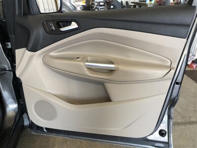 2015 Ford Escape Titanium   - Photo 25 - Saint Louis, MI 48880-9800