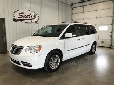 2015 Chrysler Town & Country Touring-L   - Photo 1 - Saint Louis, MI 48880-9800