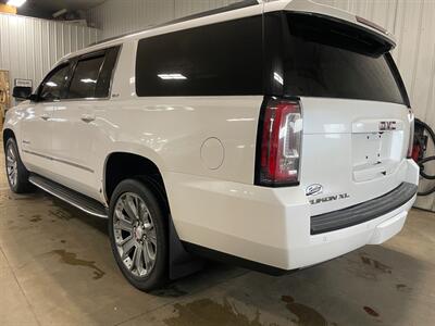2016 GMC Yukon XL SLT   - Photo 3 - Saint Louis, MI 48880-9800