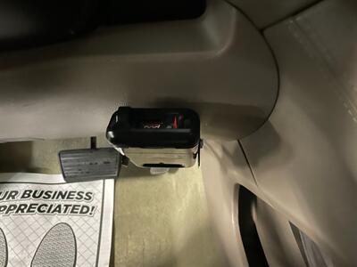 2016 GMC Yukon XL SLT   - Photo 15 - Saint Louis, MI 48880-9800