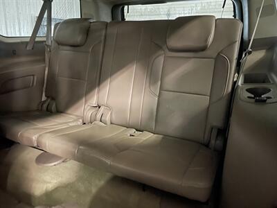 2016 GMC Yukon XL SLT   - Photo 18 - Saint Louis, MI 48880-9800