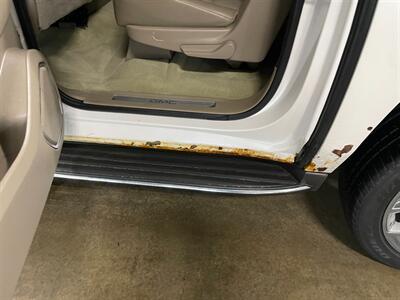 2016 GMC Yukon XL SLT   - Photo 27 - Saint Louis, MI 48880-9800