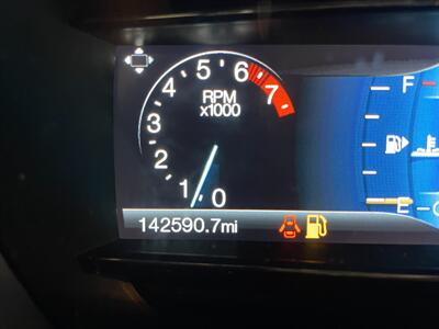 2016 Ford Explorer Limited   - Photo 6 - Saint Louis, MI 48880-9800
