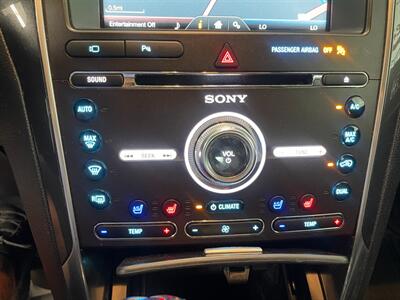 2016 Ford Explorer Limited   - Photo 11 - Saint Louis, MI 48880-9800