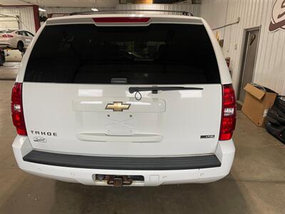 2009 Chevrolet Tahoe LT   - Photo 26 - Saint Louis, MI 48880-9800