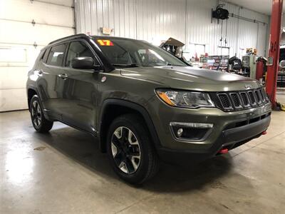 2017 Jeep Compass Trailhawk   - Photo 3 - Saint Louis, MI 48880-9800