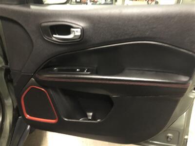 2017 Jeep Compass Trailhawk   - Photo 20 - Saint Louis, MI 48880-9800