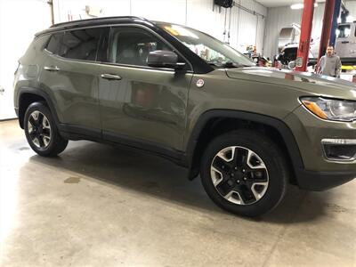 2017 Jeep Compass Trailhawk   - Photo 4 - Saint Louis, MI 48880-9800