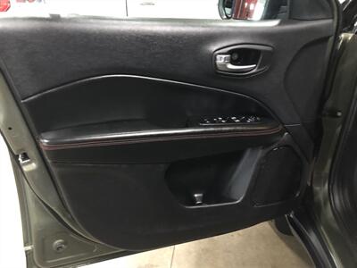 2017 Jeep Compass Trailhawk   - Photo 19 - Saint Louis, MI 48880-9800