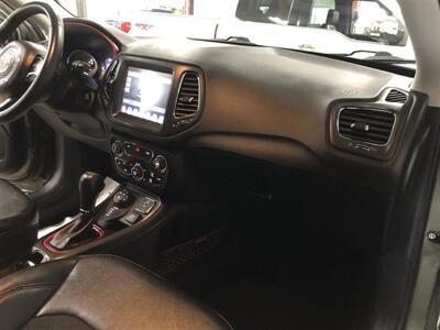 2017 Jeep Compass Trailhawk   - Photo 18 - Saint Louis, MI 48880-9800