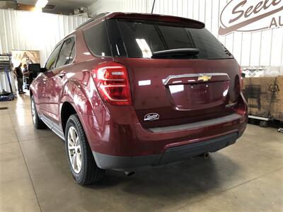 2016 Chevrolet Equinox LT   - Photo 3 - Saint Louis, MI 48880-9800