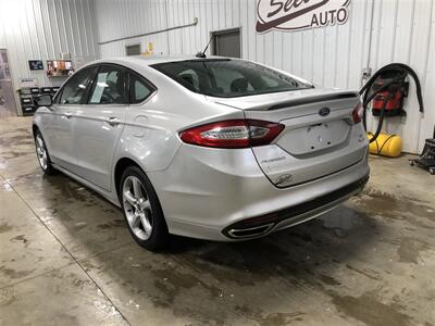 2016 Ford Fusion SE   - Photo 3 - Saint Louis, MI 48880-9800
