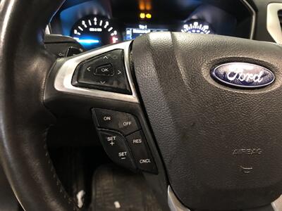 2016 Ford Fusion SE   - Photo 11 - Saint Louis, MI 48880-9800