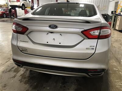 2016 Ford Fusion SE   - Photo 7 - Saint Louis, MI 48880-9800