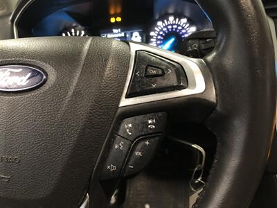 2016 Ford Fusion SE   - Photo 12 - Saint Louis, MI 48880-9800