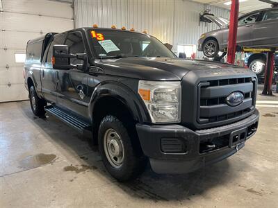 2013 Ford F-250 Super Duty XL   - Photo 4 - Saint Louis, MI 48880-9800