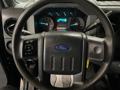 2013 Ford F-250 Super Duty XL   - Photo 8 - Saint Louis, MI 48880-9800