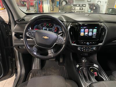 2018 Chevrolet Traverse LT Cloth   - Photo 9 - Saint Louis, MI 48880-9800