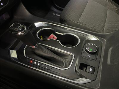 2018 Chevrolet Traverse LT Cloth   - Photo 13 - Saint Louis, MI 48880-9800