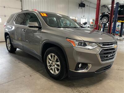 2018 Chevrolet Traverse LT Cloth   - Photo 6 - Saint Louis, MI 48880-9800