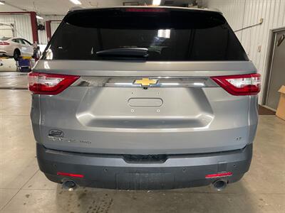 2018 Chevrolet Traverse LT Cloth   - Photo 27 - Saint Louis, MI 48880-9800
