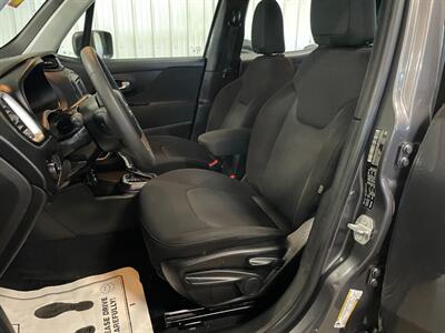 2020 Jeep Renegade Sport   - Photo 17 - Saint Louis, MI 48880-9800