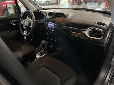 2020 Jeep Renegade Sport   - Photo 21 - Saint Louis, MI 48880-9800