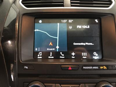 2017 Ford Explorer XLT   - Photo 12 - Saint Louis, MI 48880-9800