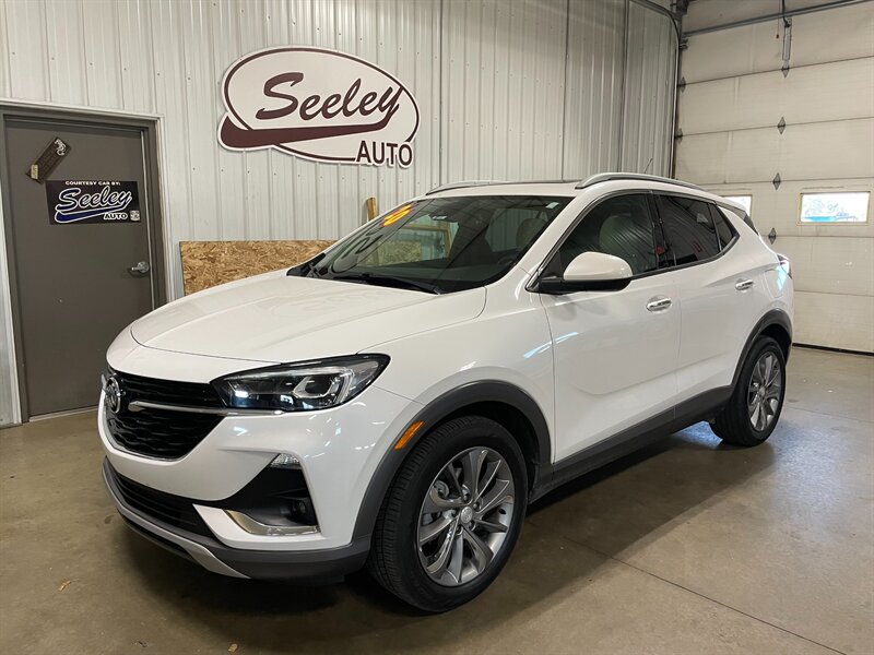 2020 Buick Encore GX Essence   - Photo 1 - Saint Louis, MI 48880-9800
