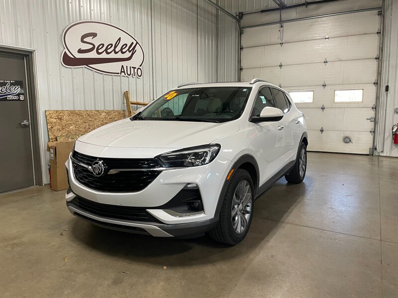 2020 Buick Encore GX Essence - Photo 2 - Saint Louis, MI 48880-9800