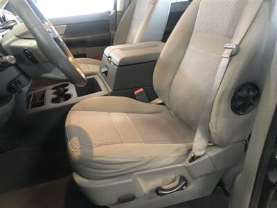 2008 Dodge Ram 1500 SLT   - Photo 12 - Saint Louis, MI 48880-9800