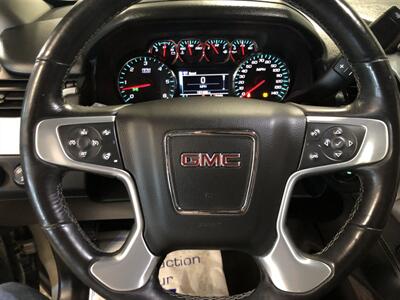 2017 GMC Yukon SLT   - Photo 7 - Saint Louis, MI 48880-9800