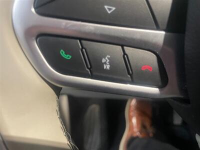 2018 Chrysler Pacifica Limited - Photo 16 - Saint Louis, MI 48880-9800