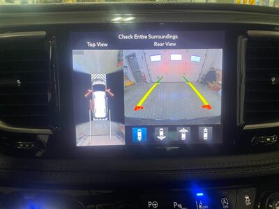 2018 Chrysler Pacifica Limited - Photo 15 - Saint Louis, MI 48880-9800