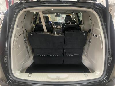 2018 Chrysler Pacifica Limited - Photo 29 - Saint Louis, MI 48880-9800