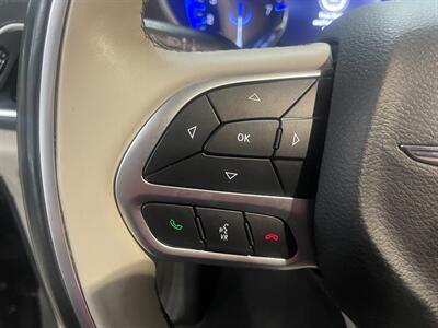 2018 Chrysler Pacifica Limited - Photo 10 - Saint Louis, MI 48880-9800
