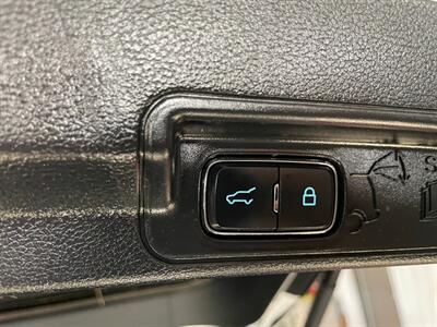 2022 Ford Explorer XLT   - Photo 25 - Saint Louis, MI 48880-9800